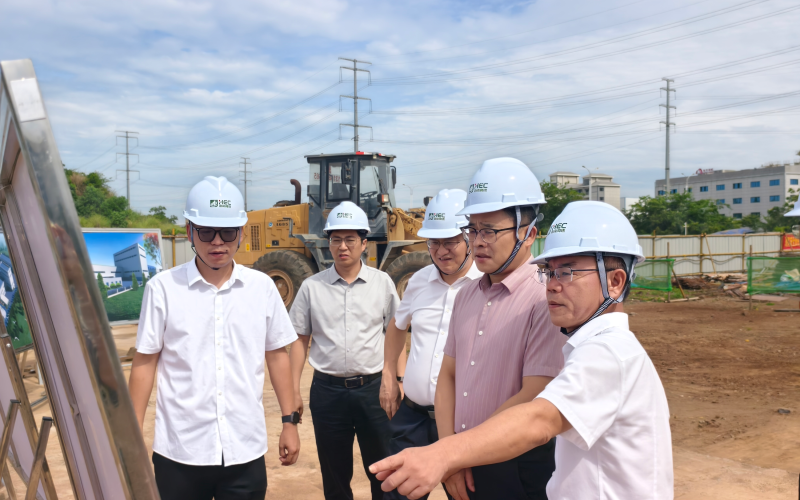 陈泰锋赴交通环保沥青材料项目基地调研指导